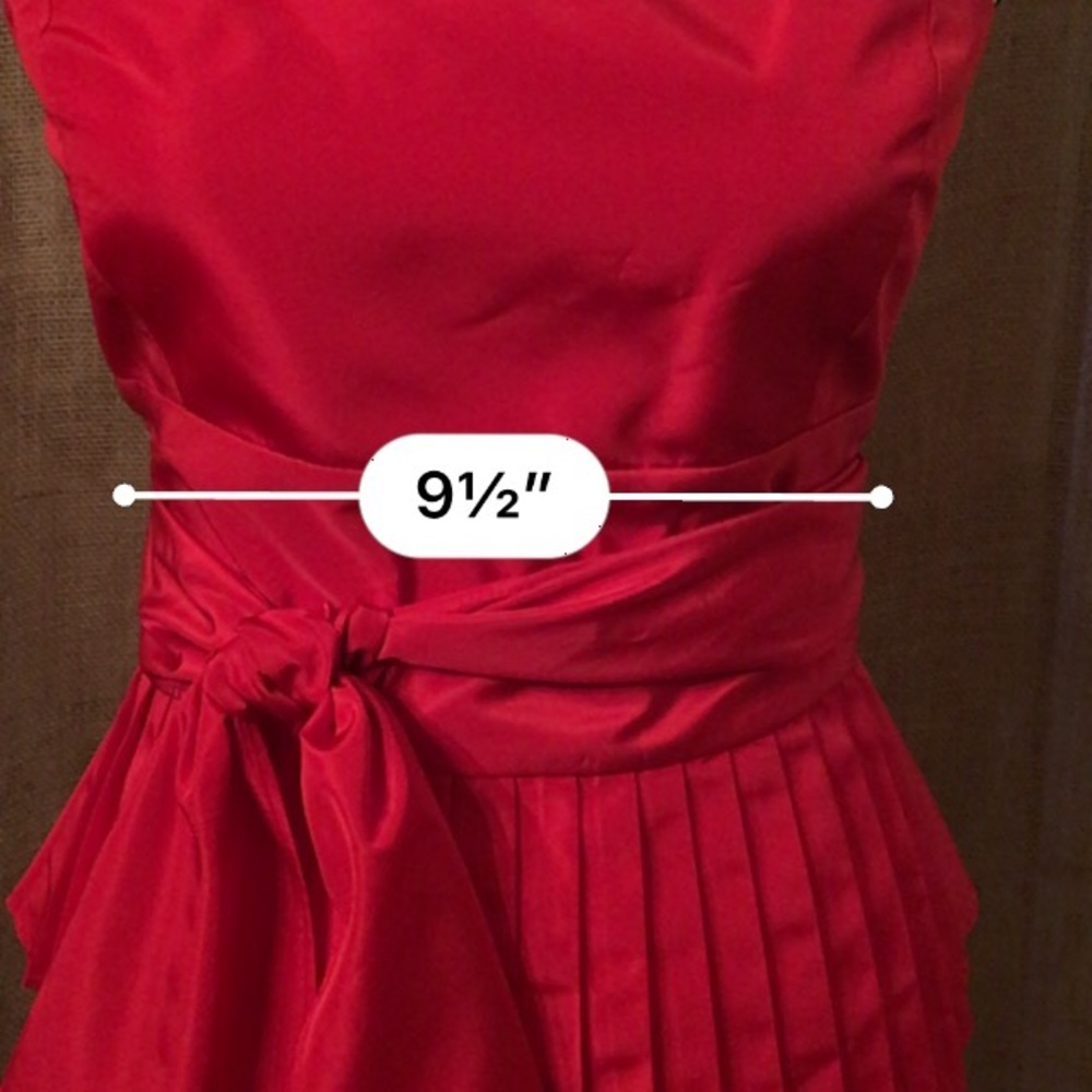 Red Strapless Top - Picture 6 of 8